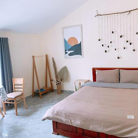Con Meo Beo Hotell Dalat Exteriör bild