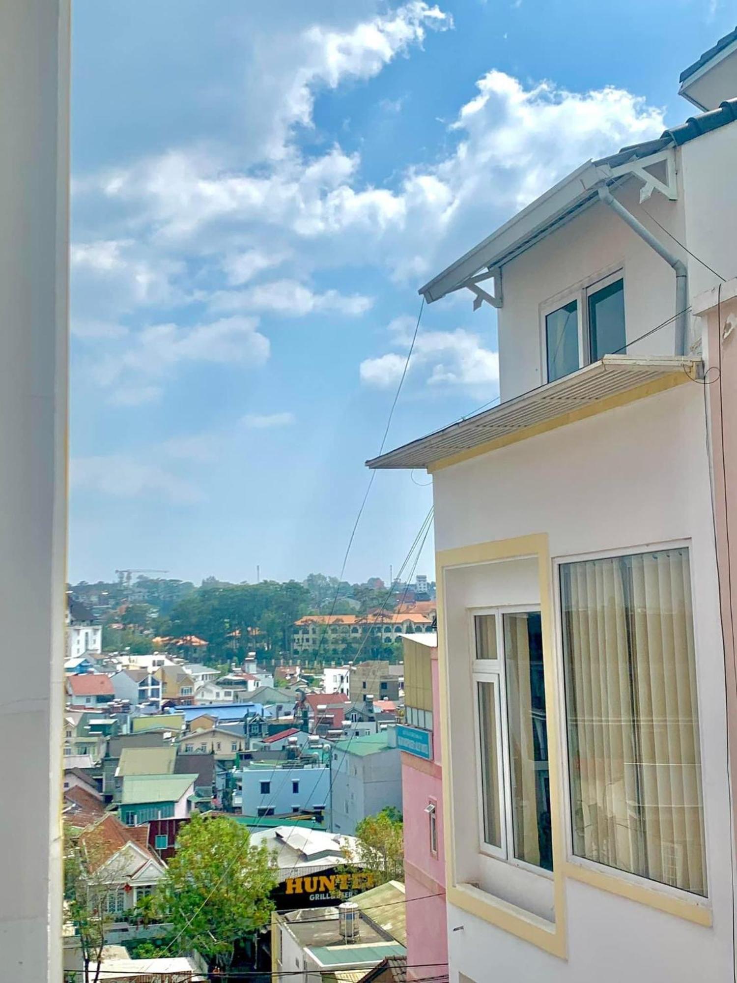 Con Meo Beo Hotell Dalat Exteriör bild
